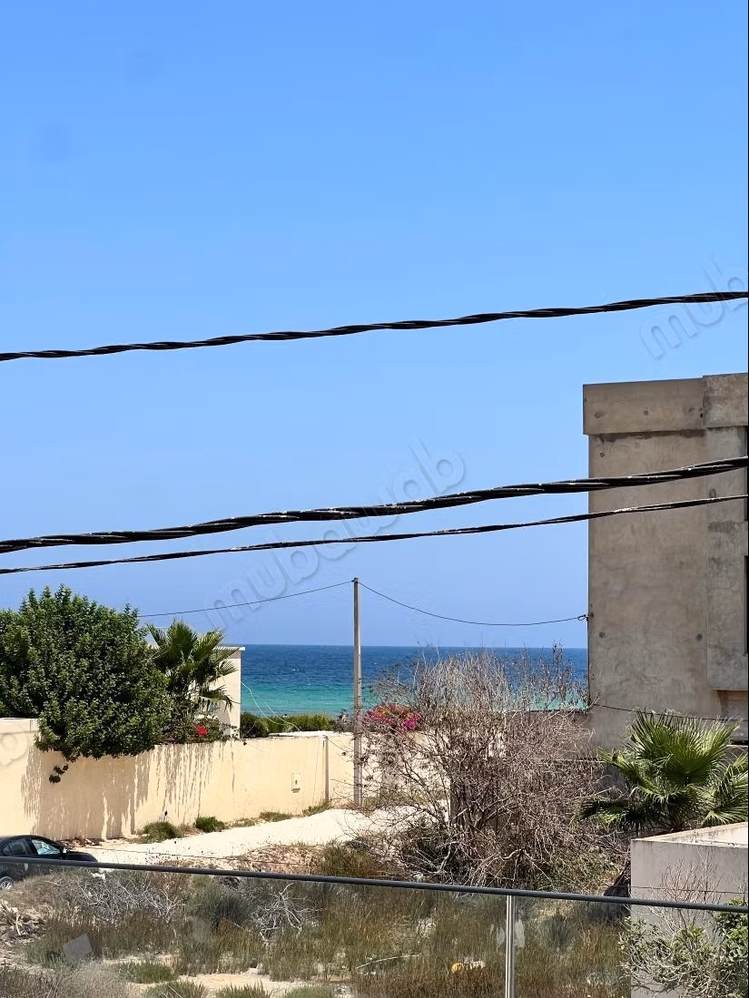 S1 vue sur mer a rejich 
mahdia