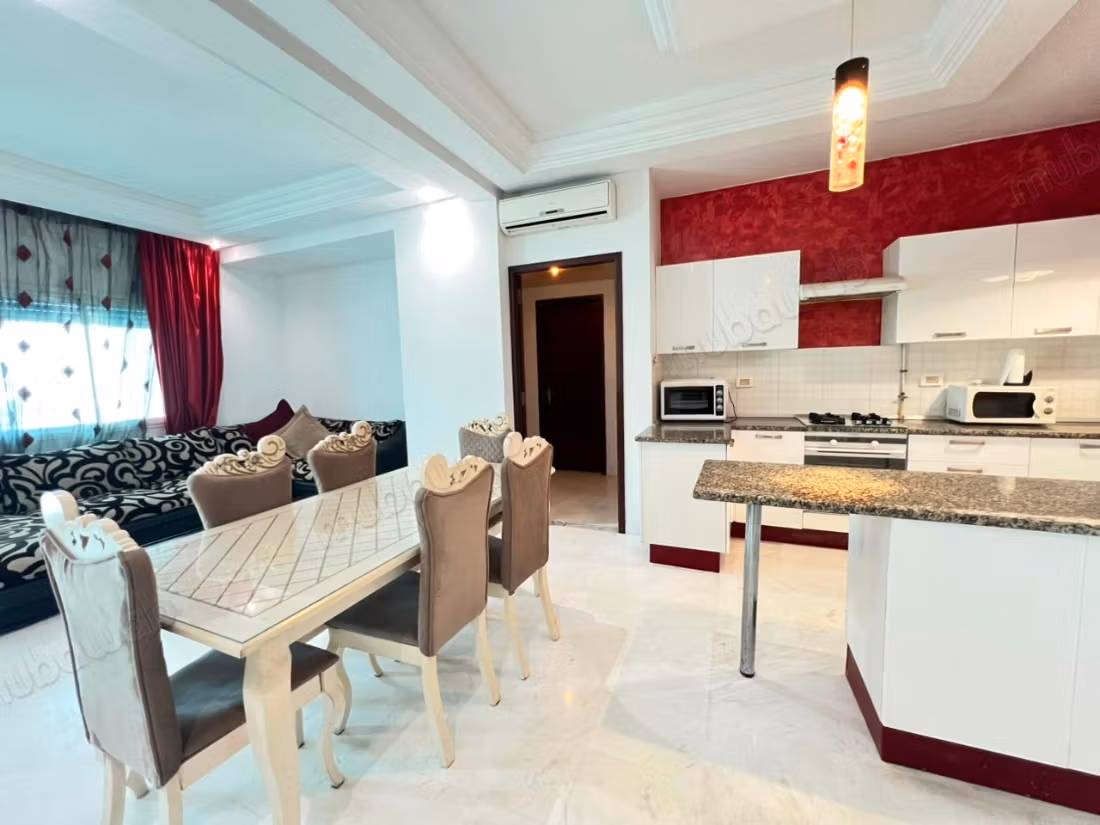 A vendre: Appartement en S2 à la zone de Miramar