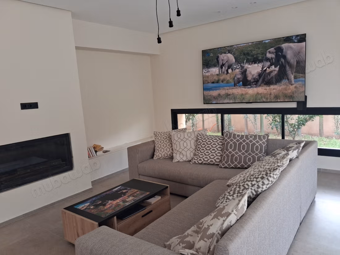 For rent on a long-term contract BEAUTIFUL VILLA 5 bedrooms