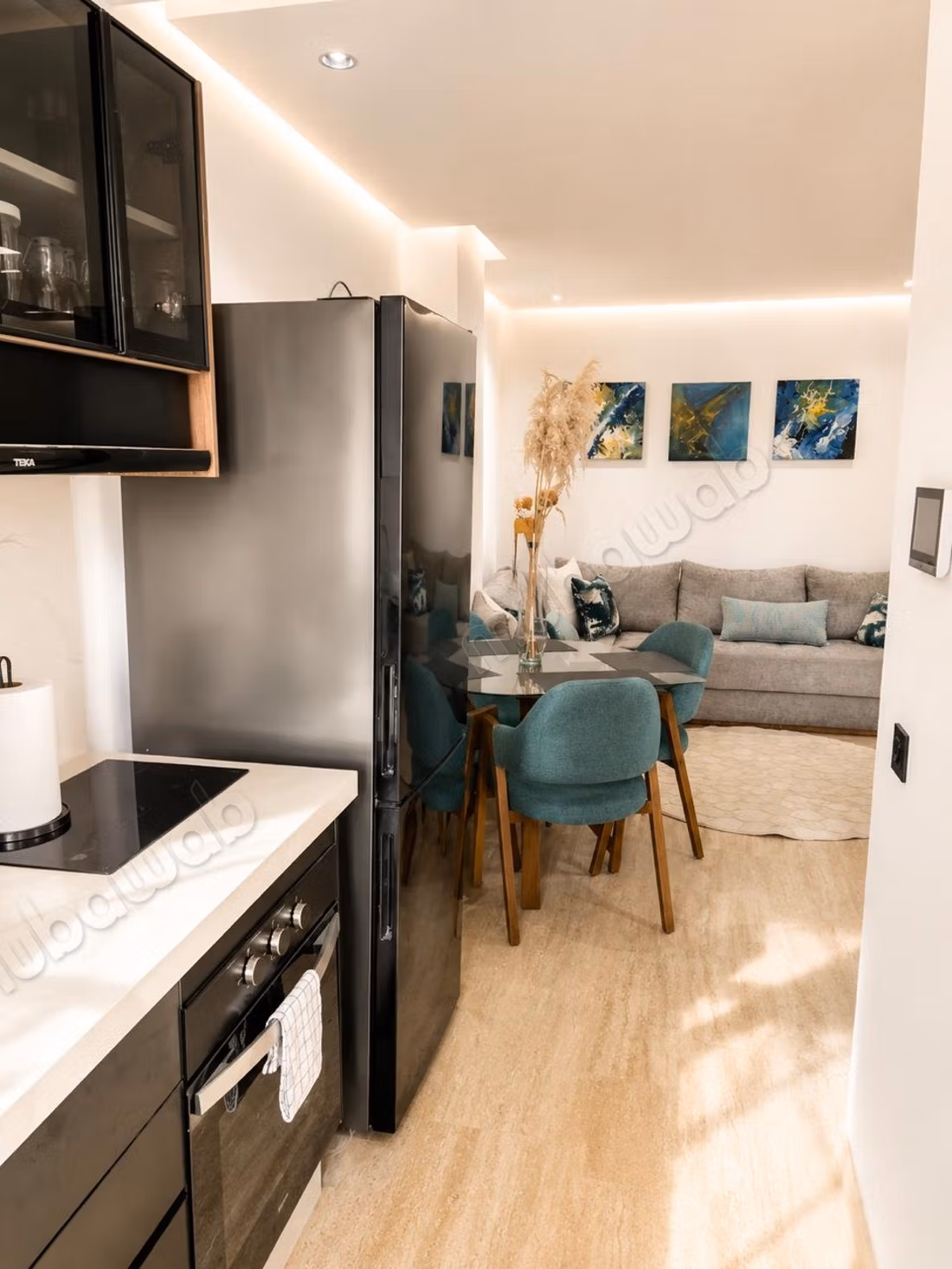 Nuovo studio arredato in affitto a BELVÉDÈRE