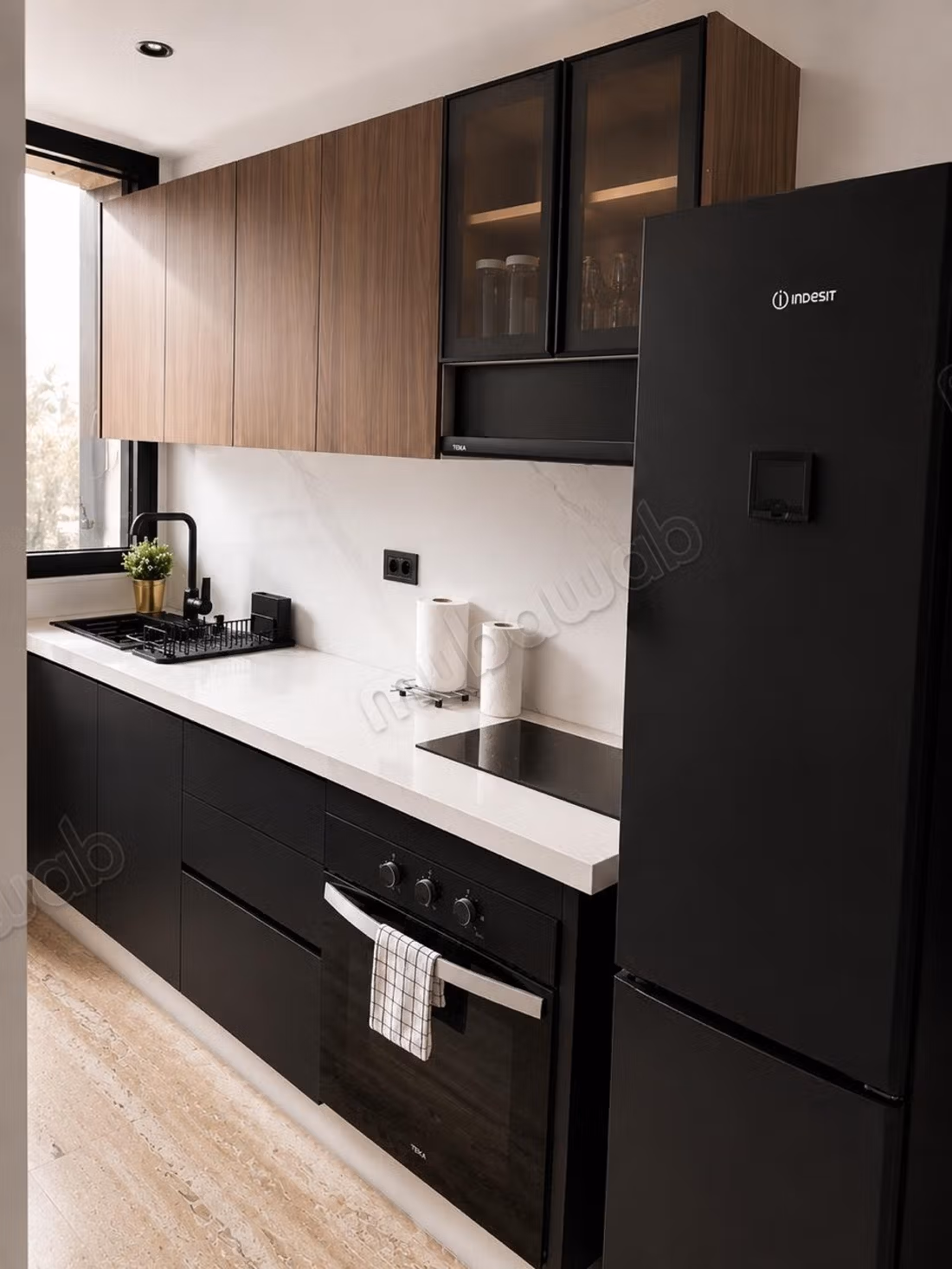 Nuovo studio arredato in affitto a BELVÉDÈRE