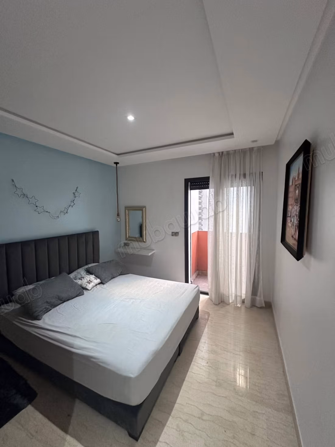 Gemeubileerd studio te huur in ROCHES NOIRES