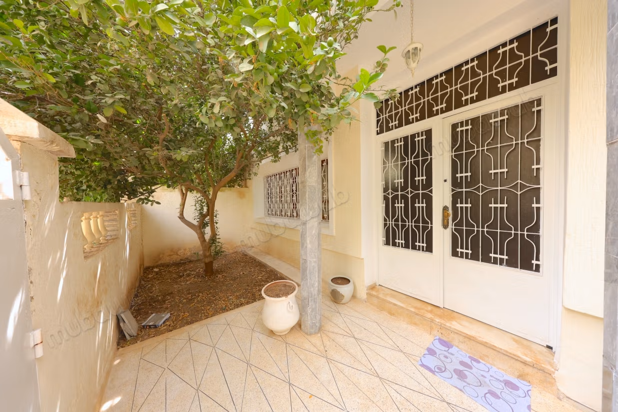 Villa en venta 300m en Hay Lalla Soukaina Fez