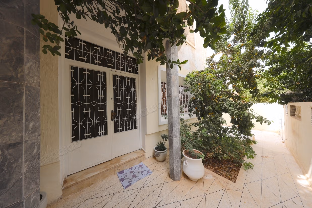 Villa en venta 300m en Hay Lalla Soukaina Fez