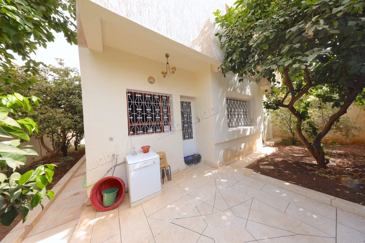 Villa en venta 300m en Hay Lalla Soukaina Fez