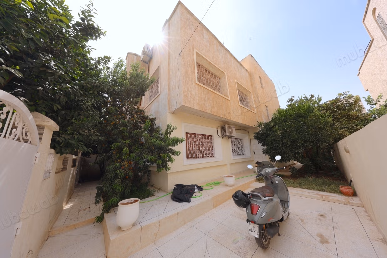 Villa en venta 300m en Hay Lalla Soukaina Fez