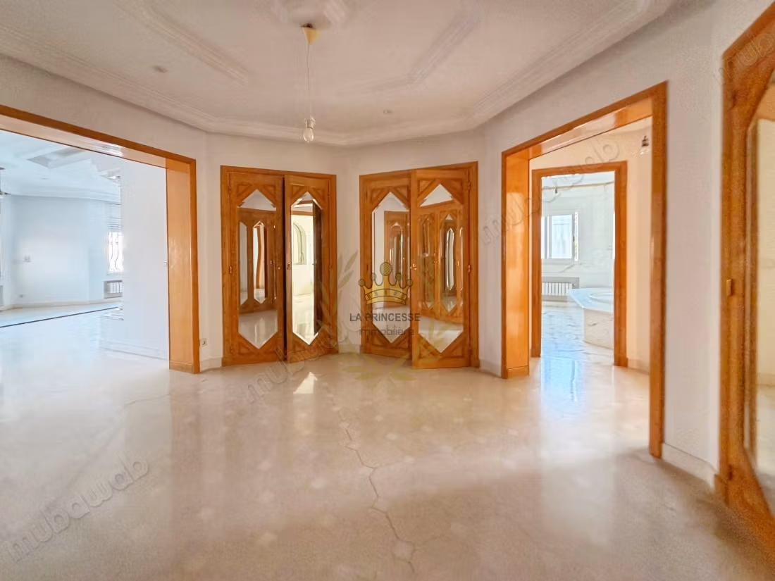 Villa de Prestige Marsa Cube