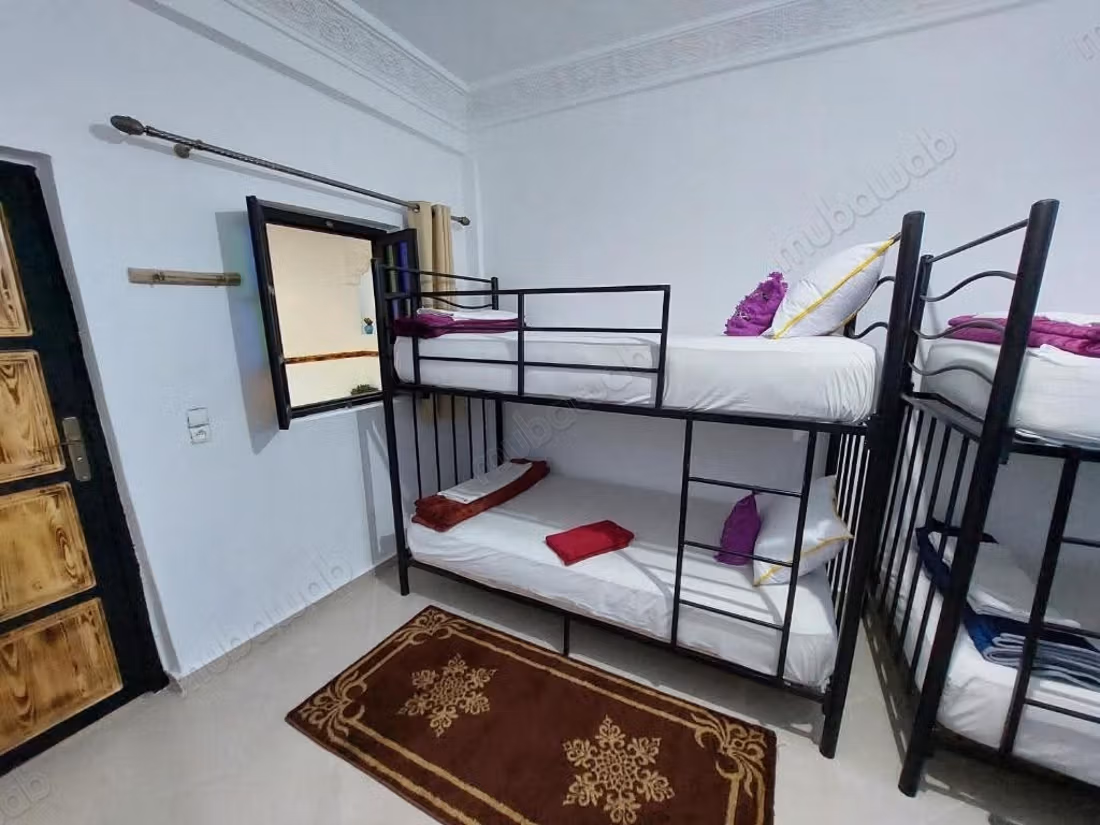 Auberge a vendre aitbihi