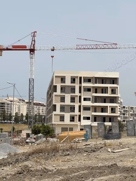 Terrain R4 horizon Route Rabat tanger 287m