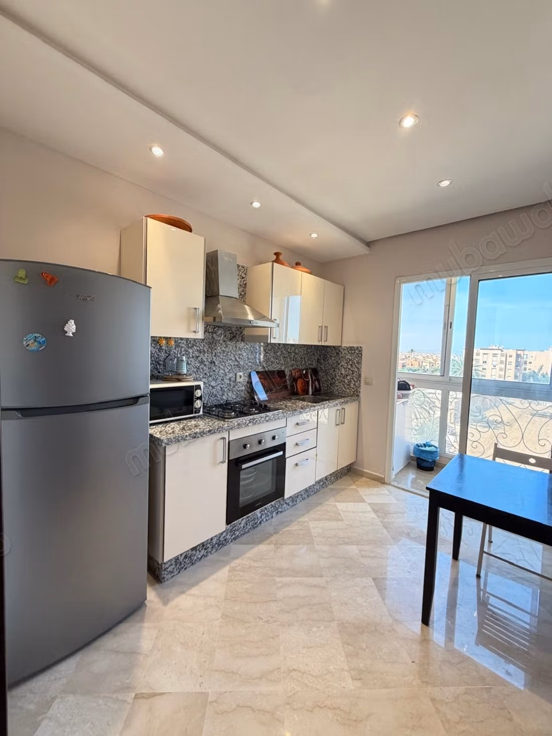 Magnificent apartment for rent with Pool
