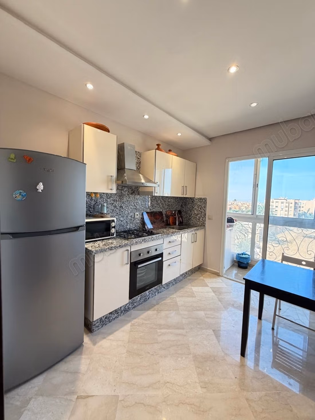 Magnificent apartment for rent with Pool