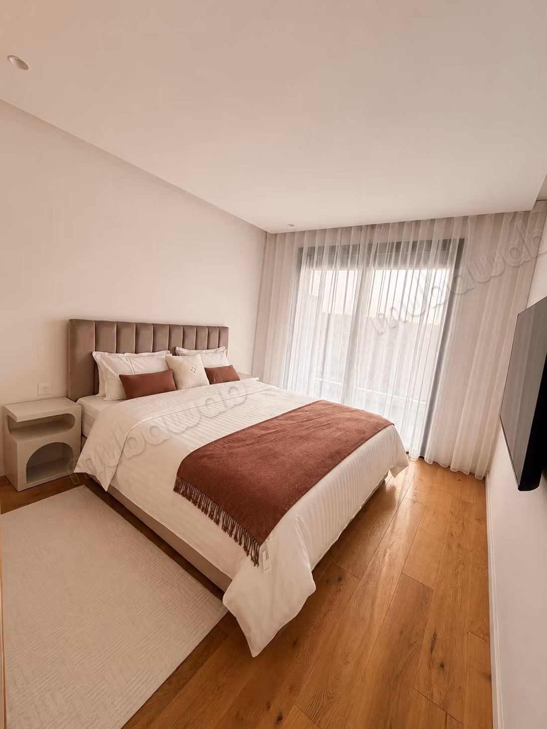 Studio nuovo e accogliente Casa Finance City CFC