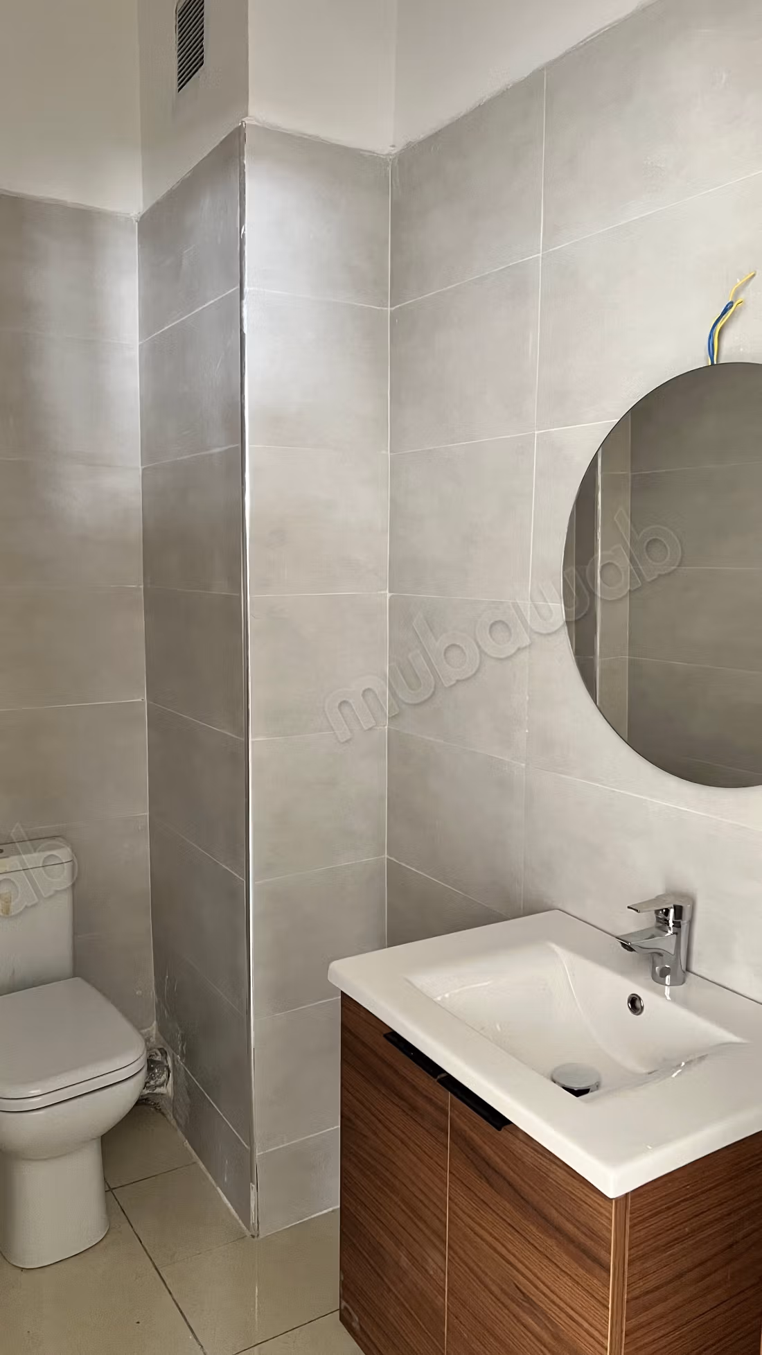 Very nice apartment for rent in Val Fleuri. 3 beautiful bedrooms. With elevator