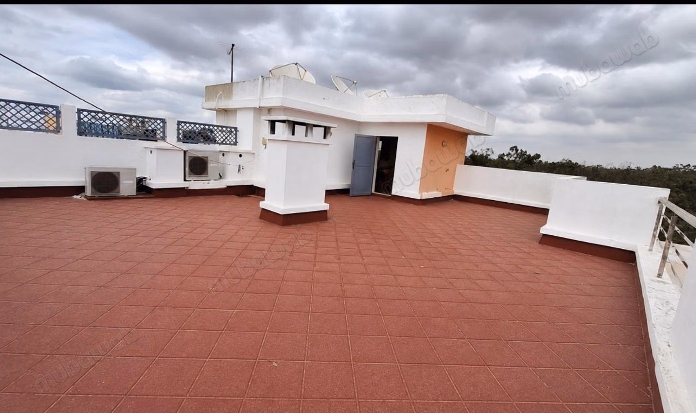 Magnifique Triplex nouacer à vendre