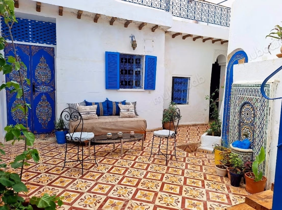 Stunning house for sale in Les Oudayas. 2 nice bedrooms. Fully equipped kitchen