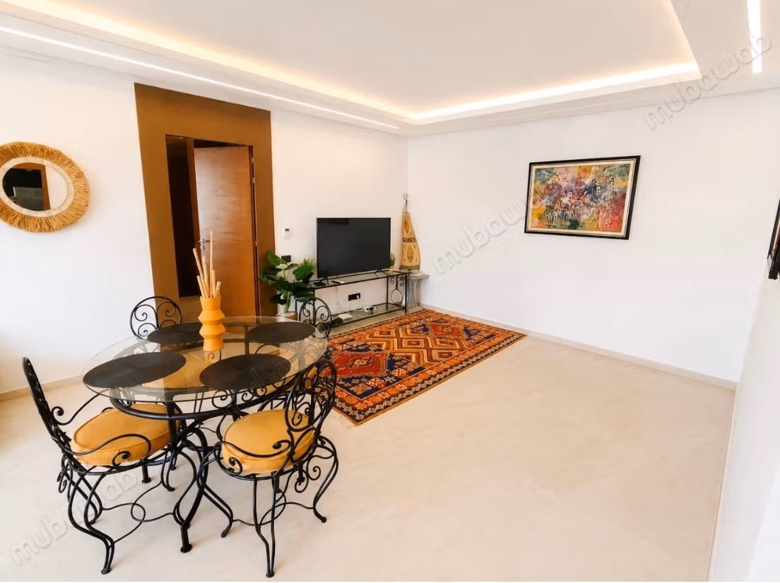 Location d'un appartement à Agdal. 
Surface de 65 m². 
Meublé