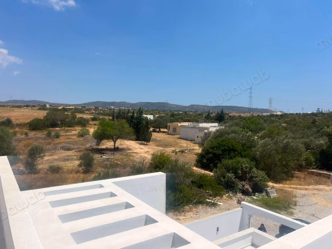 Villa de standing à vendre – Hammamet bir bouragba