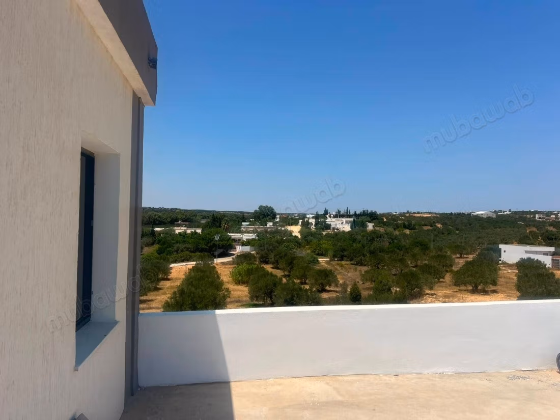 Villa de standing à vendre – Hammamet bir bouragba