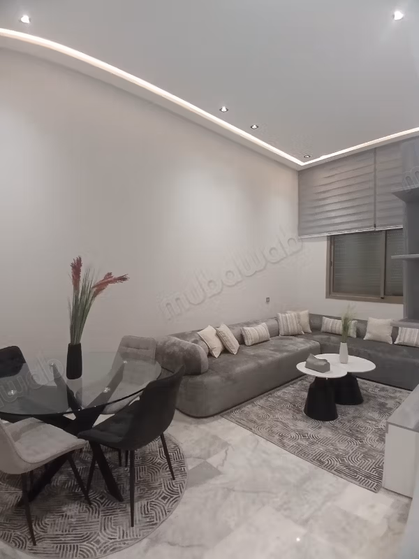Apartment for rent in Bourgogne Ouest. 2 bedrooms. Furnished