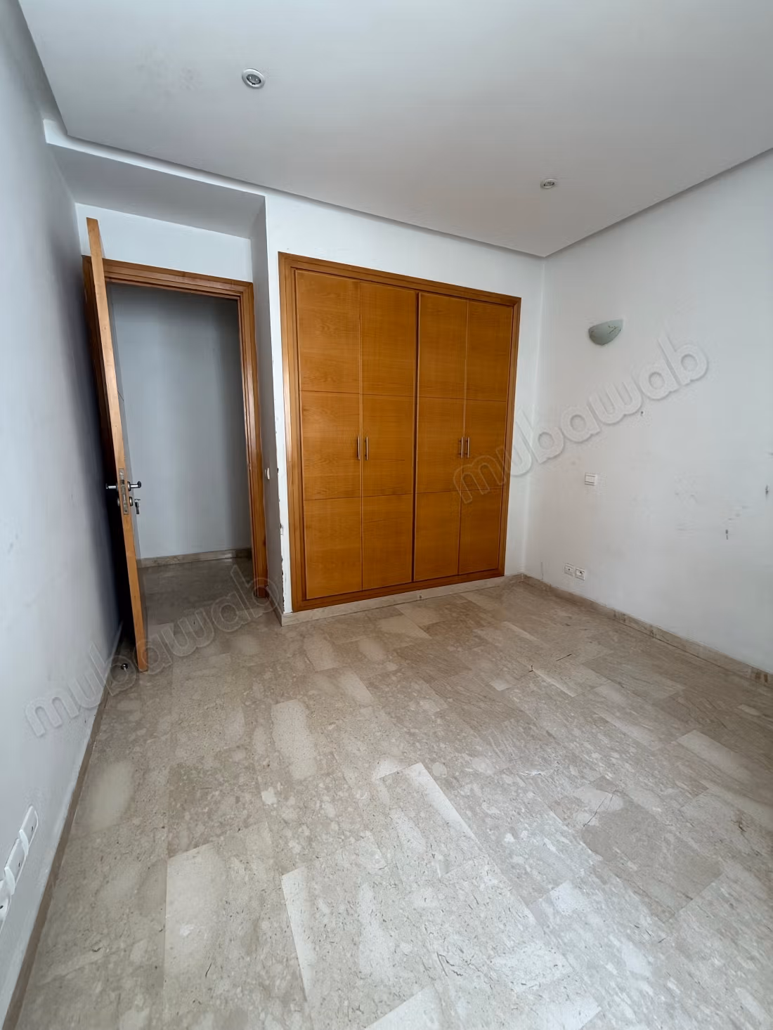 Appartement vide Gautier