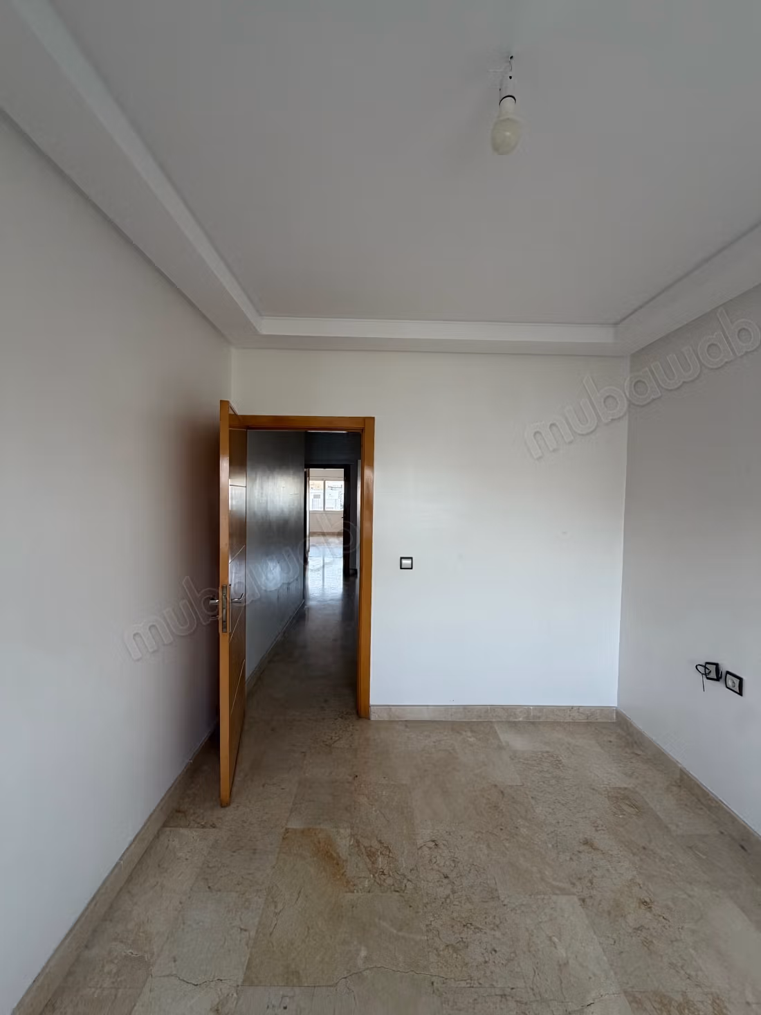 Apartamento en alquiler en Braniss 2. Área total 85 m². Puerta resistente, residencia asegurada.