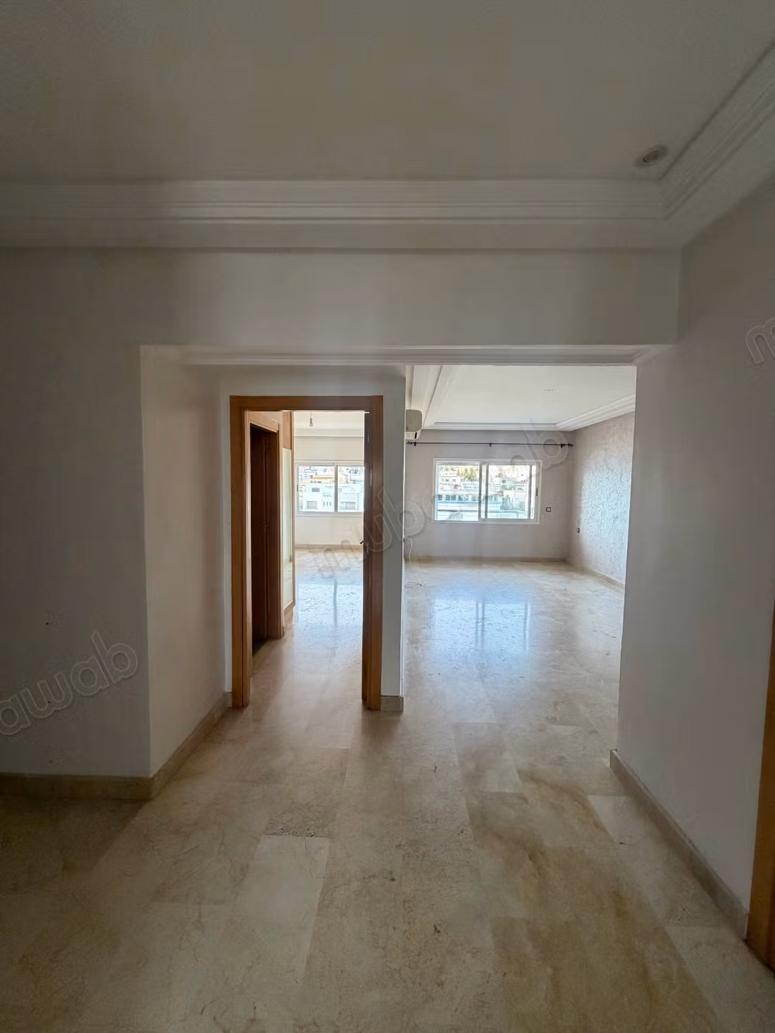 Apartamento en alquiler en Braniss 2. Área total 85 m². Puerta resistente, residencia asegurada.