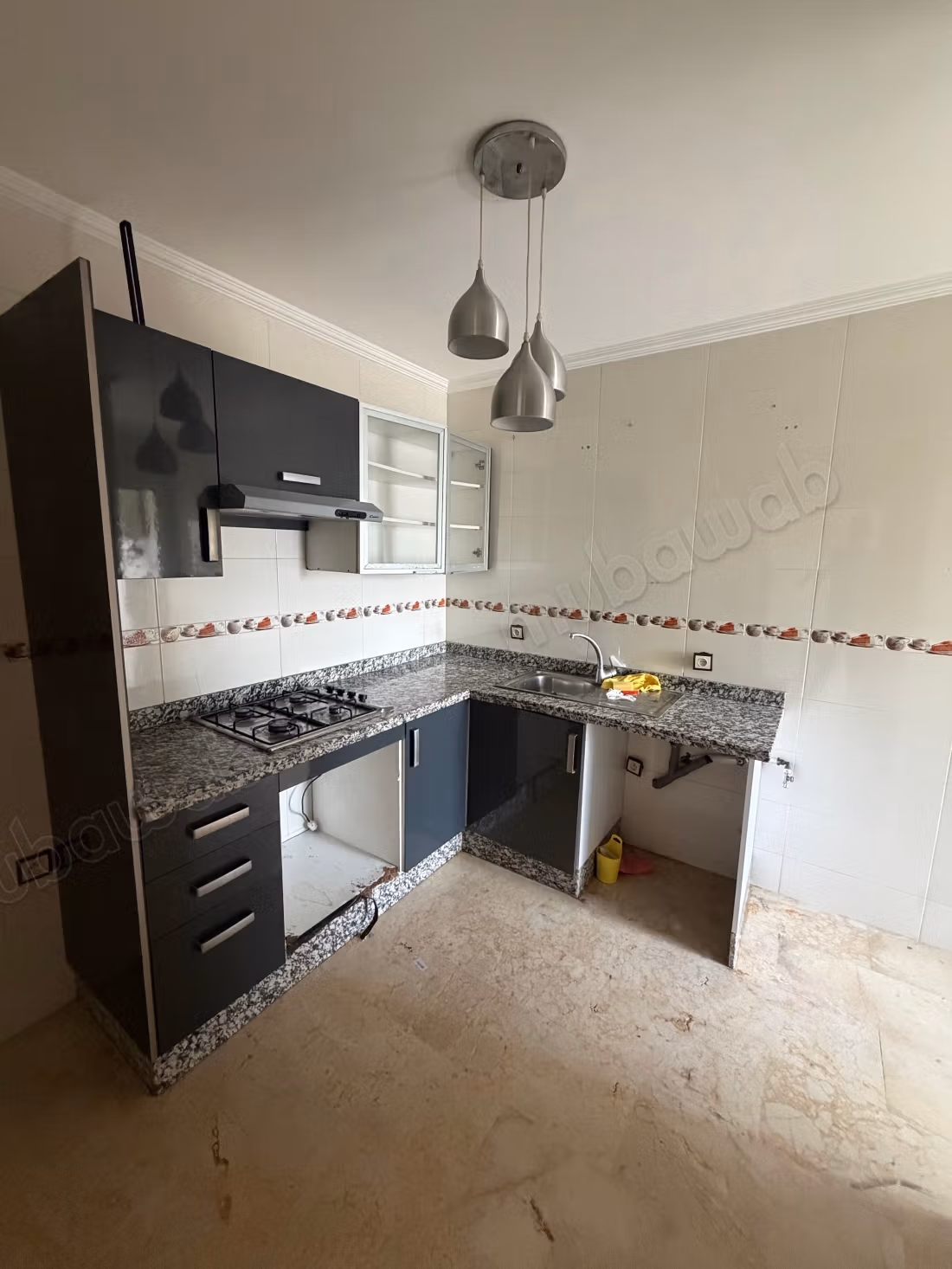 Apartamento en alquiler en Braniss 2. Área total 85 m². Puerta resistente, residencia asegurada.