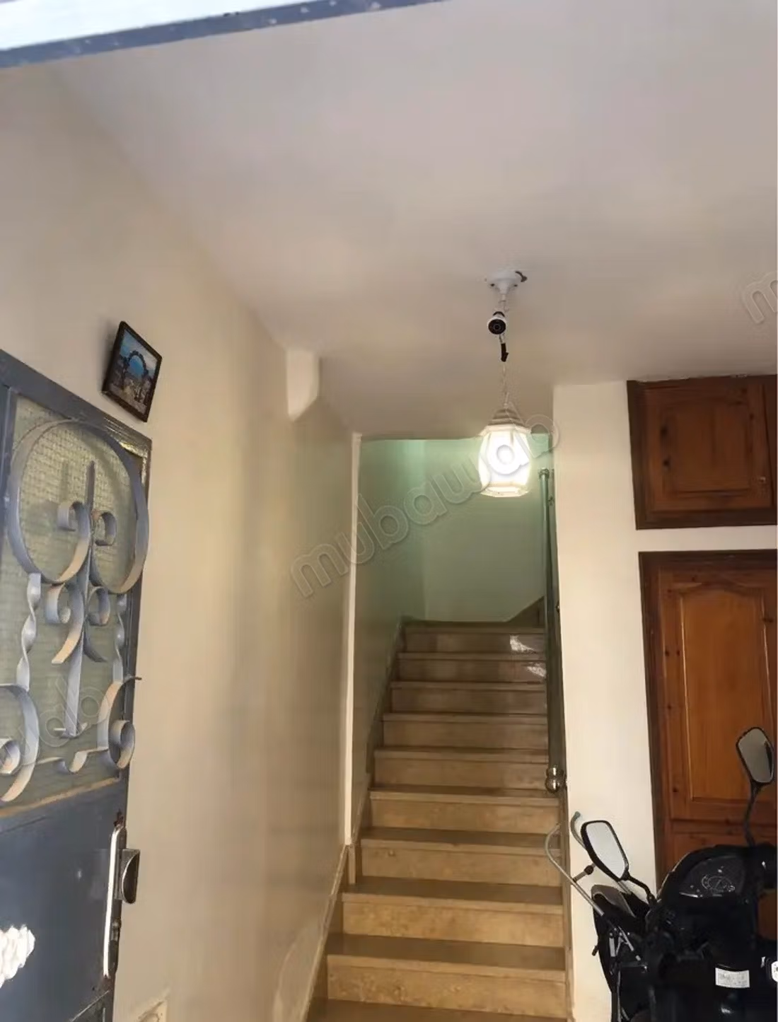 Appartamenti in affitto nel quartiere Mohammed. 2 belle camere. Parcheggio e giardino
