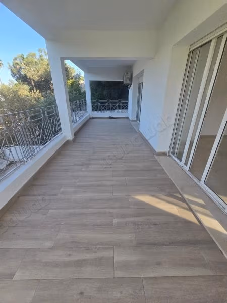 Appartamento con giardino in affitto a La Marsa