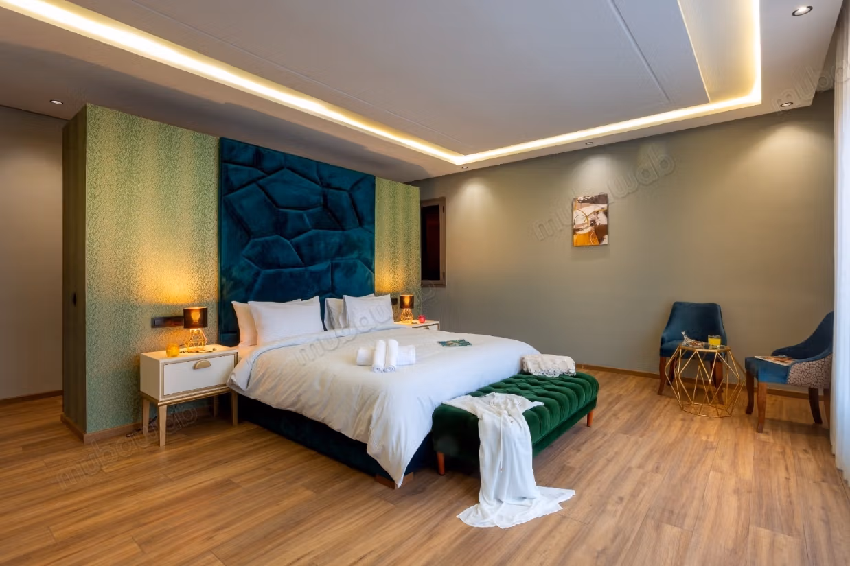 Affitto stagionale villa di lusso in Route de l'Ourika. Superficie 680 m². Salotto marocchino e parabola