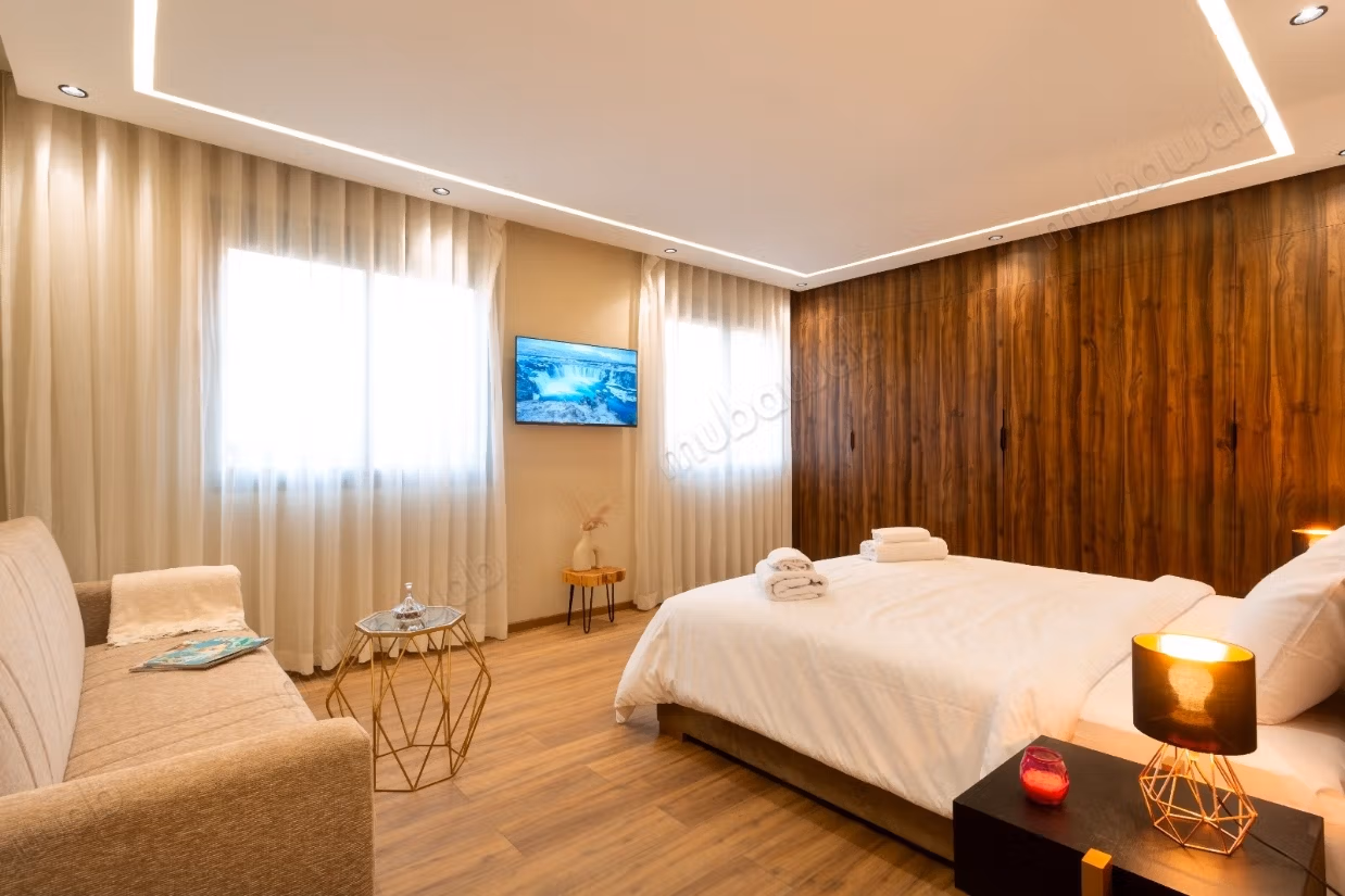 Affitto stagionale villa di lusso in Route de l'Ourika. Superficie 680 m². Salotto marocchino e parabola