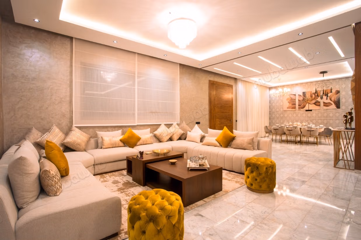 Affitto stagionale villa di lusso in Route de l'Ourika. Superficie 680 m². Salotto marocchino e parabola