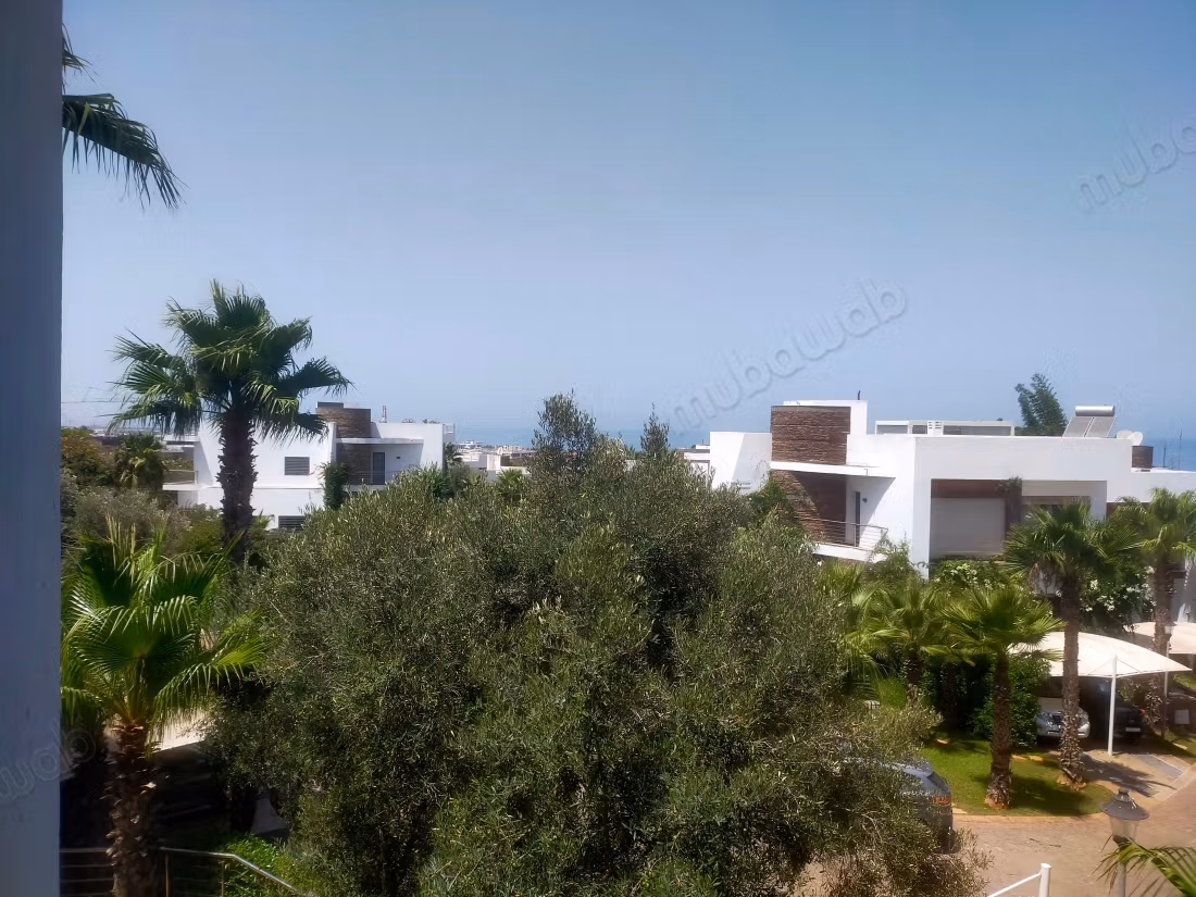 Premium villa in a residence with sea view