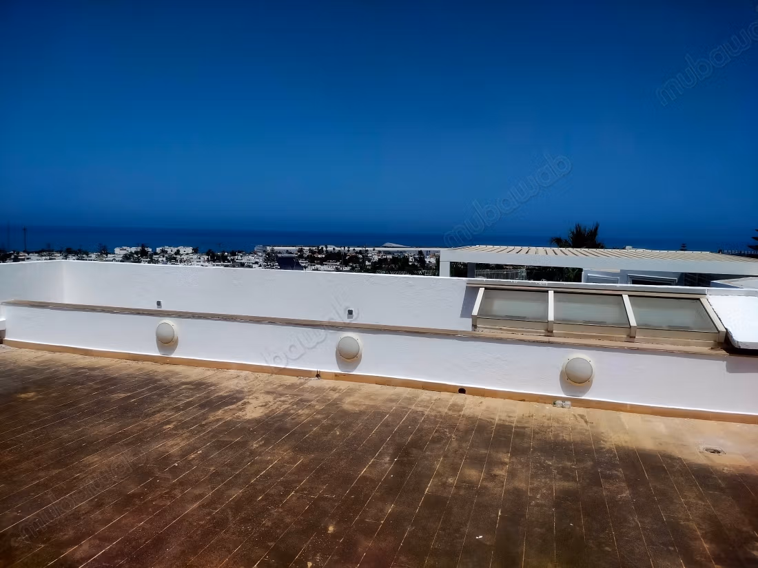 Premium villa in a residence with sea view