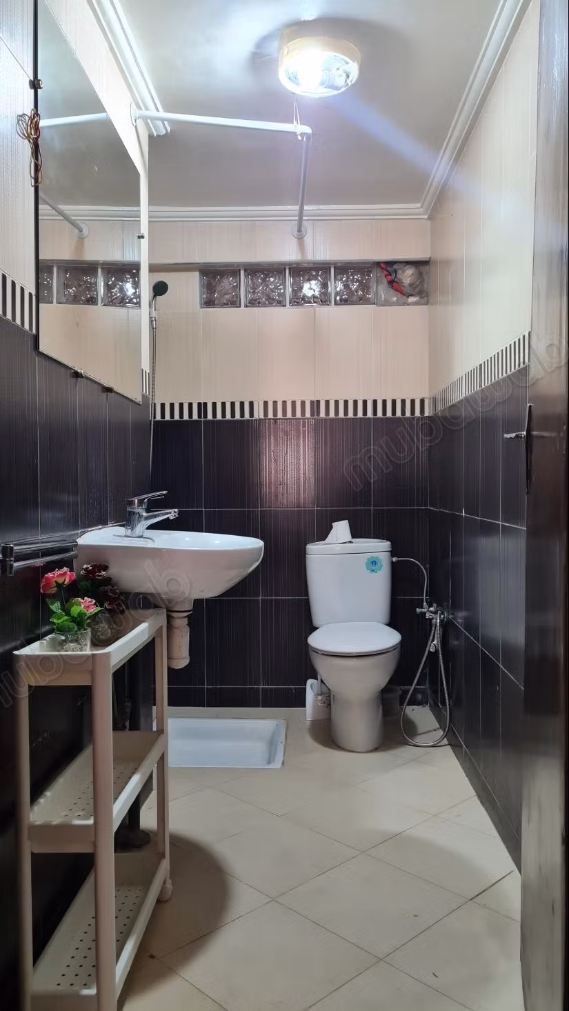 Affitto stagionale villa di lusso a Ennajd. Superficie totale di 120 m². Terrazza e giardino