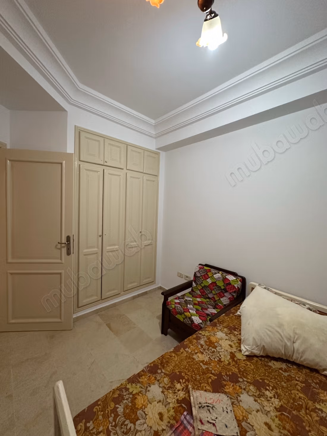 Appartamento molto vicino alla spiaggia in vendita. Superficie di 85 m². Posti auto e terrazza