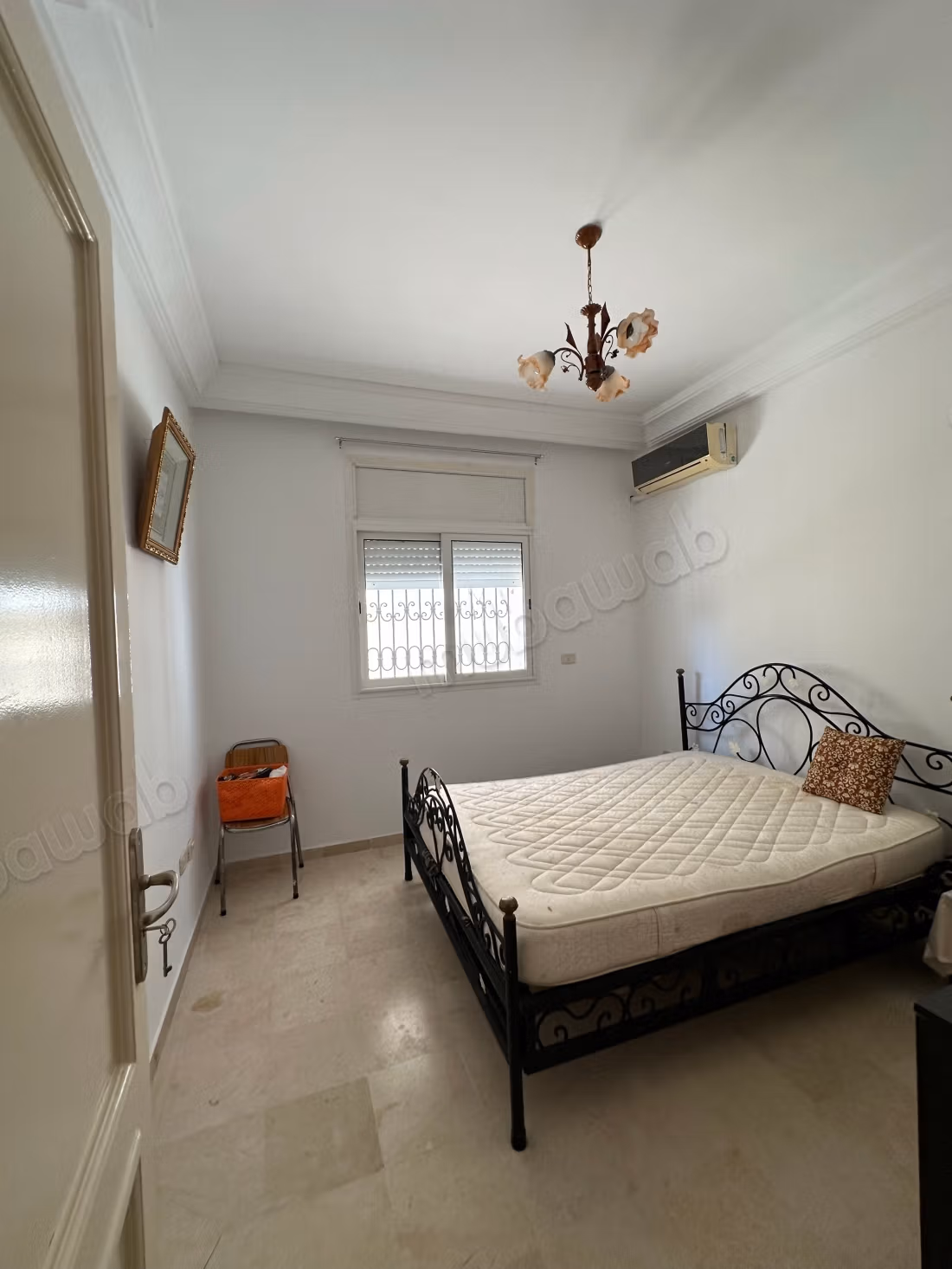 Appartamento molto vicino alla spiaggia in vendita. Superficie di 85 m². Posti auto e terrazza