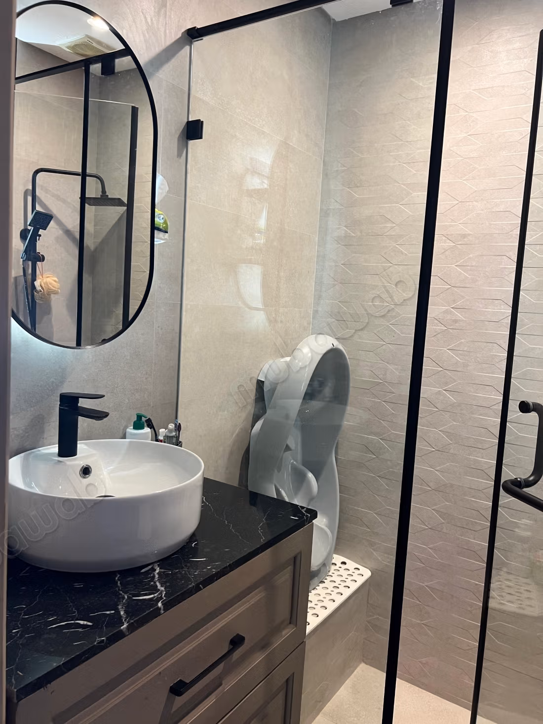 For rent apartment near CFC long term