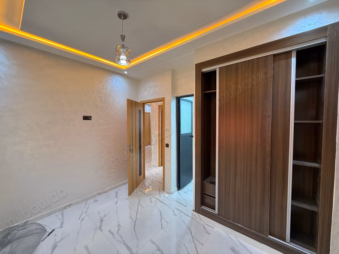 Excellente opportunité d'acquérir un appartement spacieux à un prix très raisonnable — 5