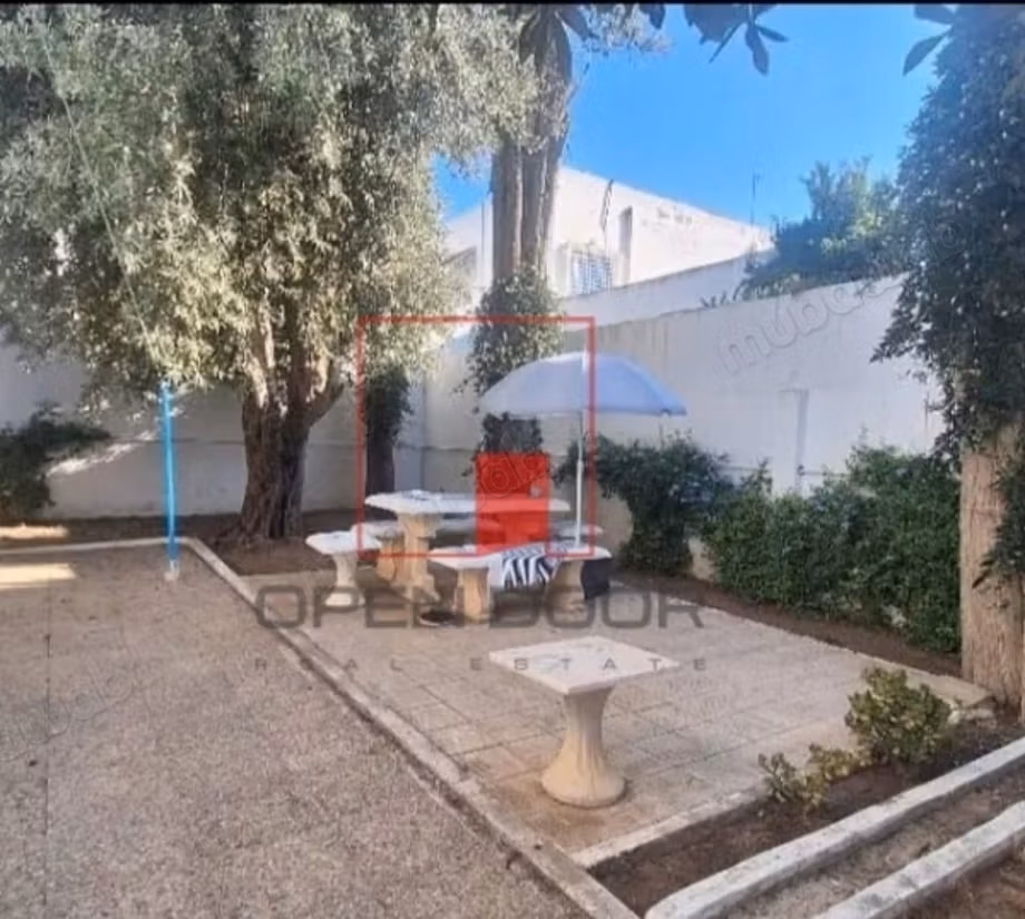 Bella Villa Unifamiliare Arredata a La Marsa