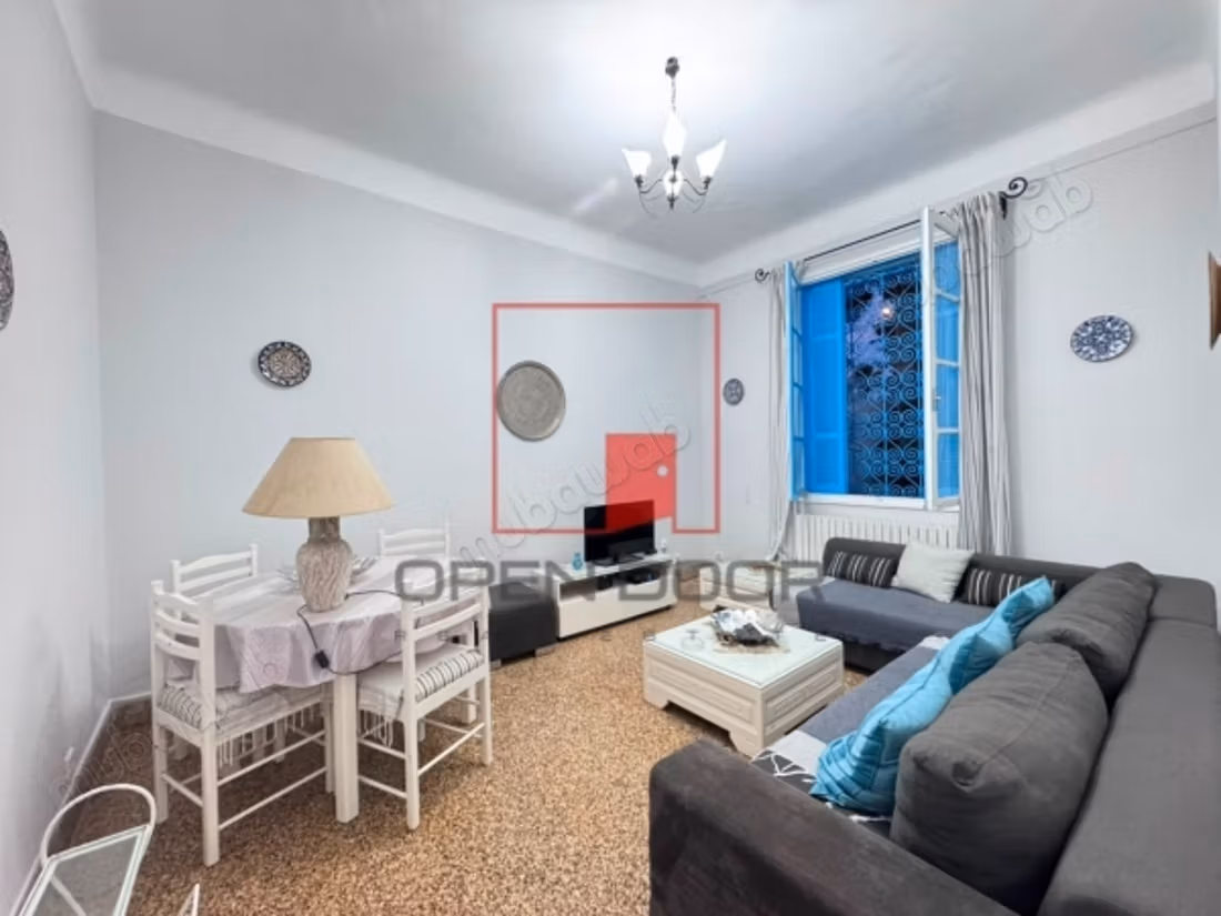 Bella Villa Unifamiliare Arredata a La Marsa