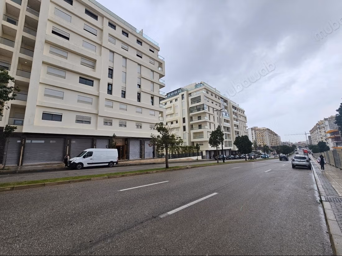 À vendre : appartements à Marjane. Superficie 130 m². Service de conciergerie et climatisation — 3
