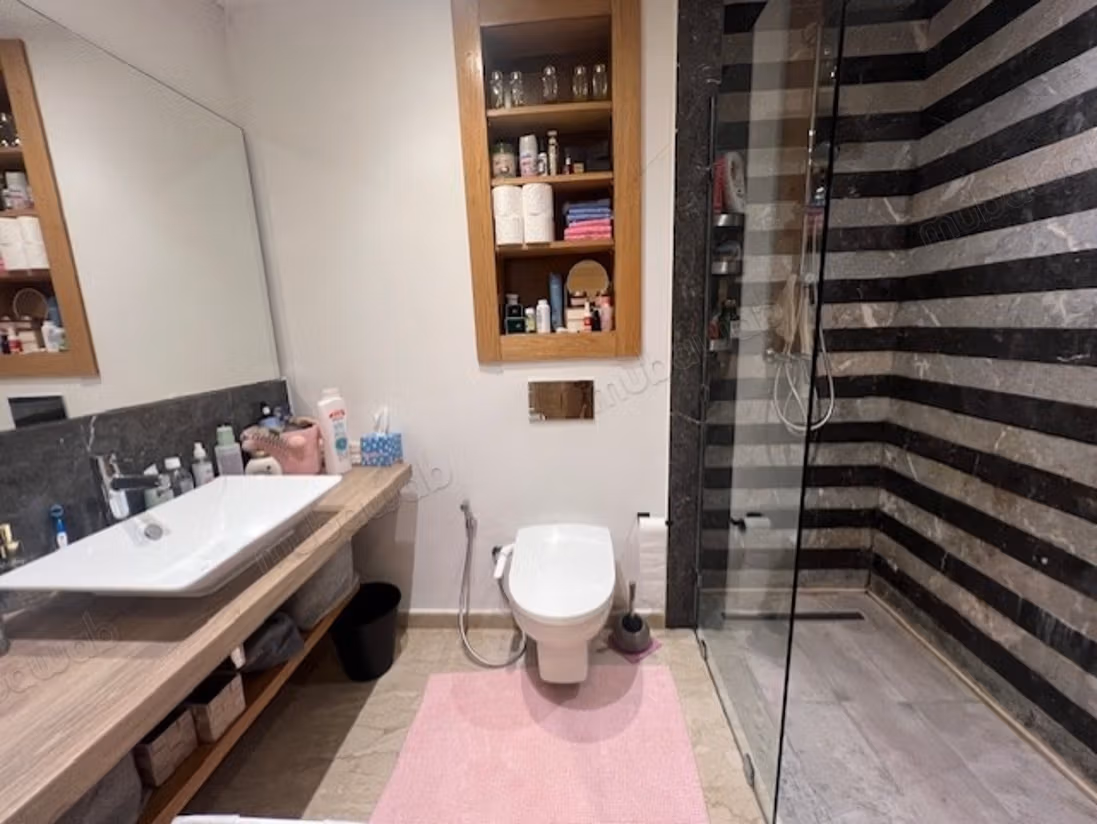 Dar Bouazza Appt en vente 
Rce avec piscine 
3CH