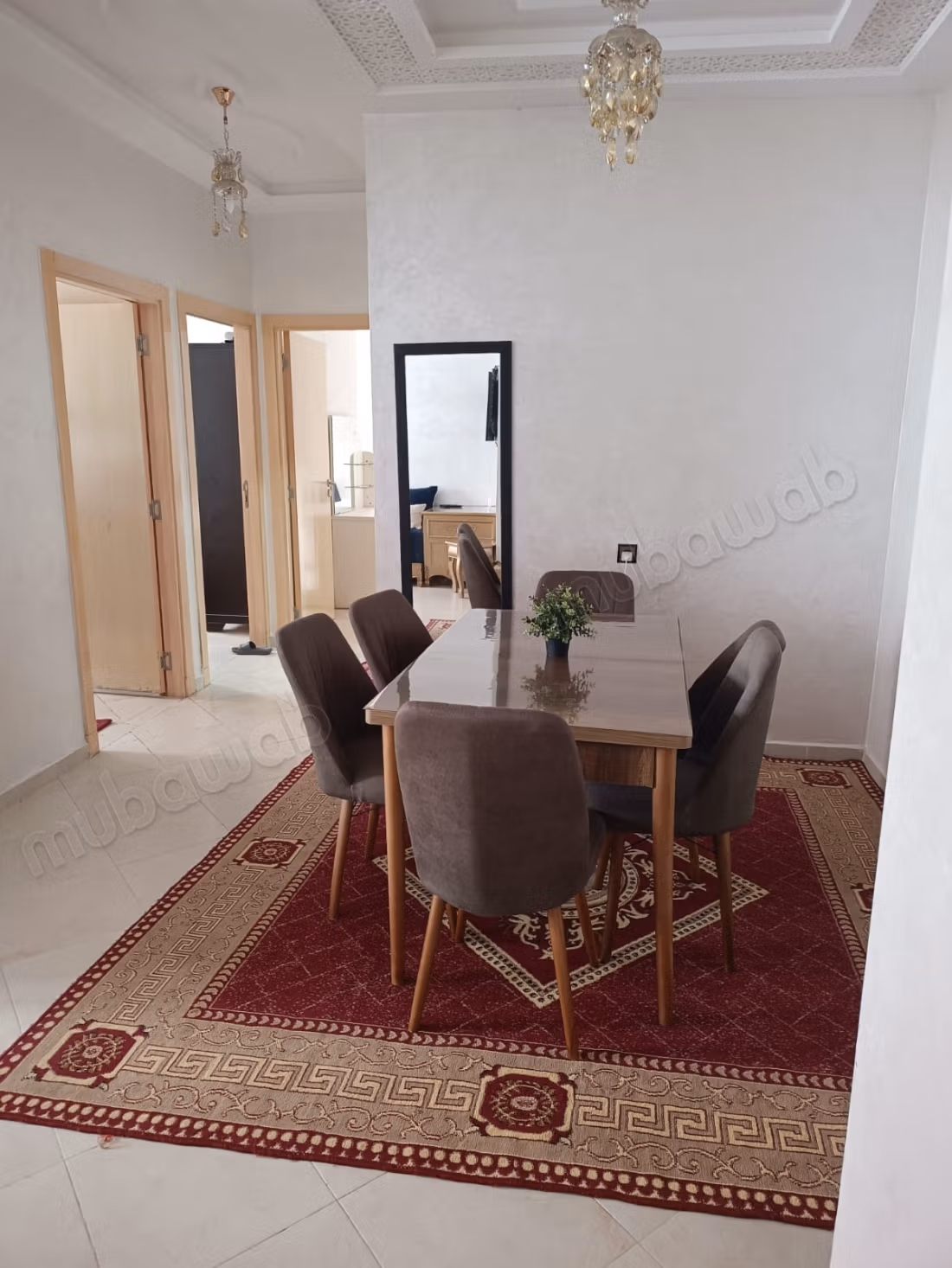 Apartments for rent in Hay Mohammadi. Area of 66 m². Concierge service available, air conditioning system.