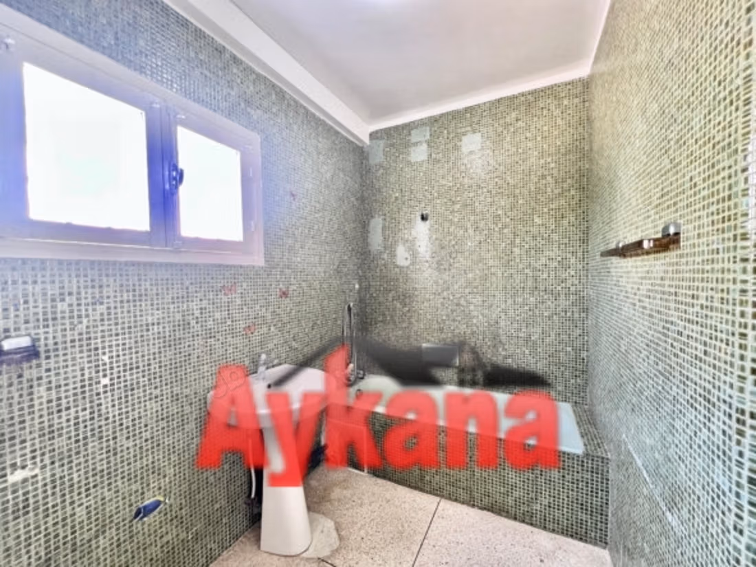 Affitto piano di villa a Rabat Souissi