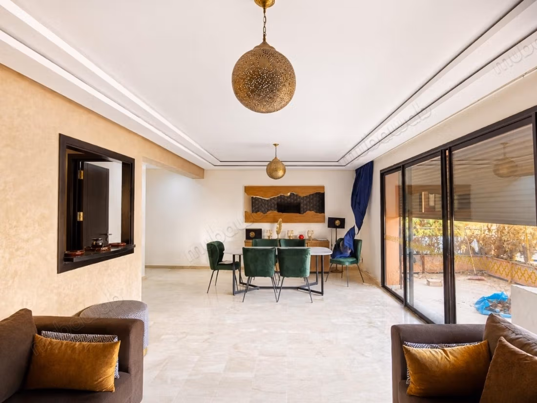 Appartement 140m² 2ch à louer – Hivernage