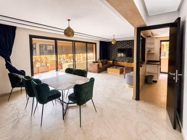 Appartement 140m² 2ch à louer – Hivernage
