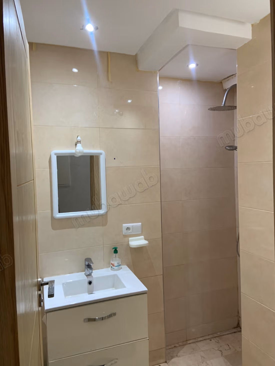 TE HUUR - Gemeubileerd Appartement De Heuvels