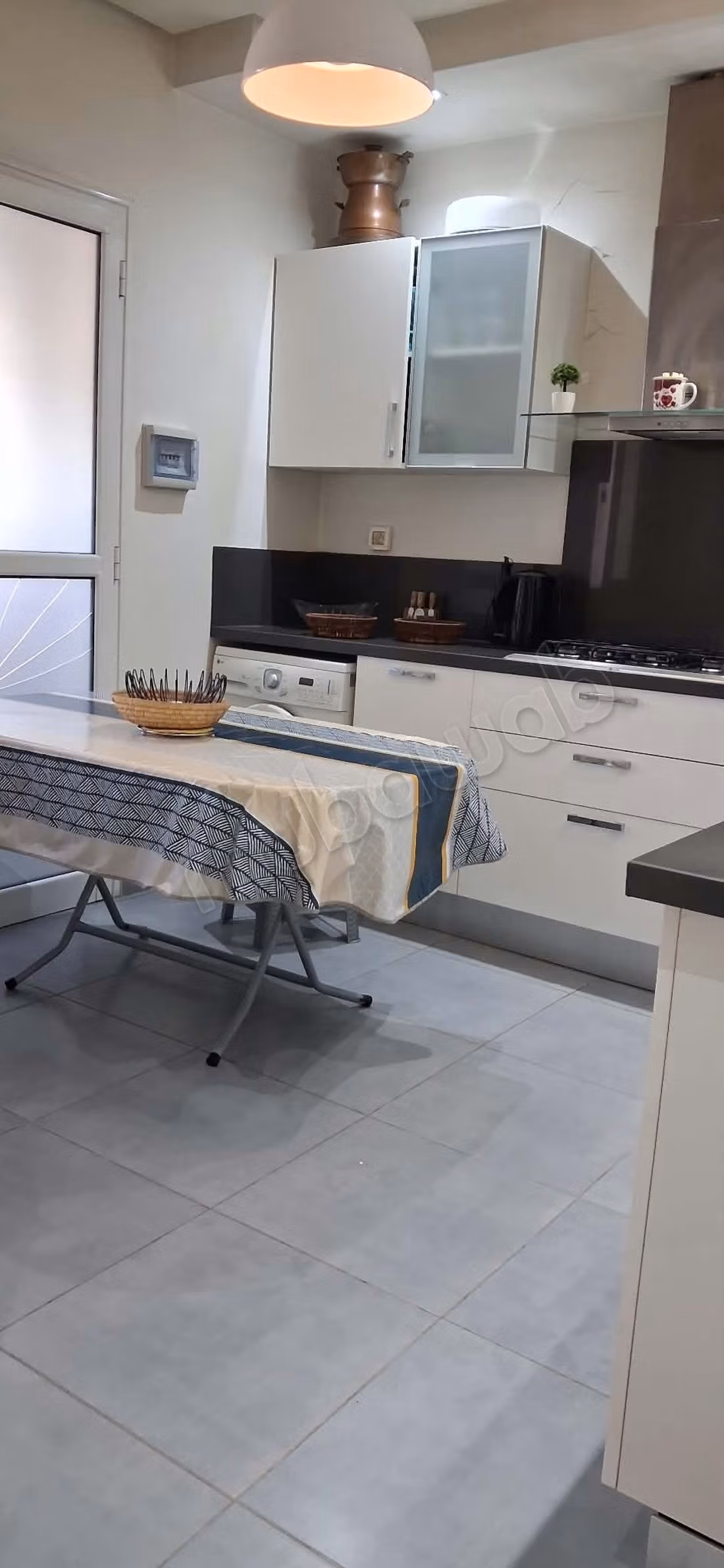 Étage de Villa s3 à France Ville 
el Omrane