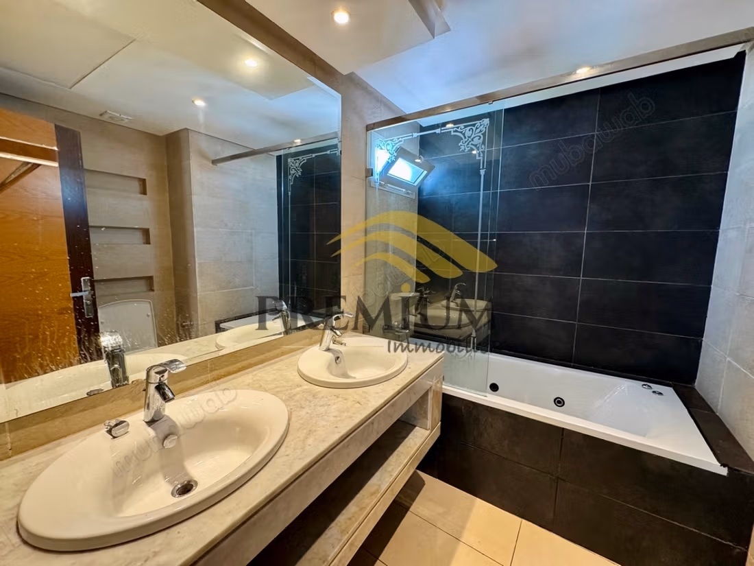 Appartement a vendre a hay riad prestigia